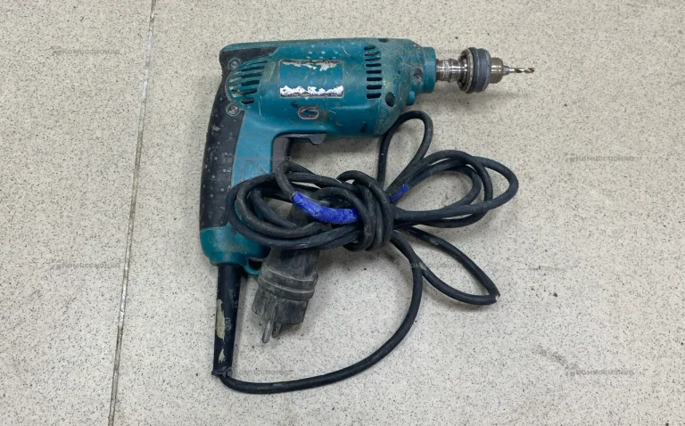 Дрель makita 6010B