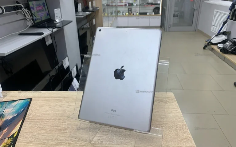 Планшет Apple iPad 6 32