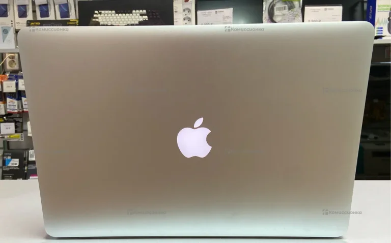 Ноутбук apple MacBook pro 15 (2013)