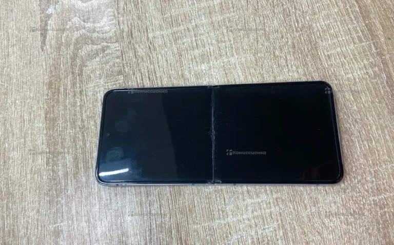 Samsung Galaxy Z Flip 4 8/256