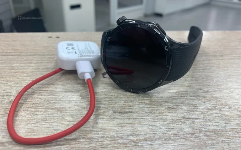 Часы  OnePlus Watch 3