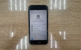 Apple iPhone SE (2020) 3/128 ГБ