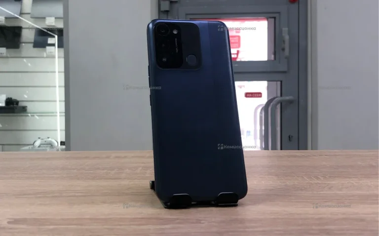 Tecno Spark 8C 4/64 ГБ