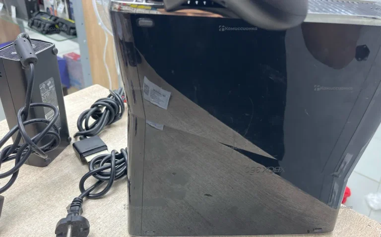 Приставка Xbox 360S