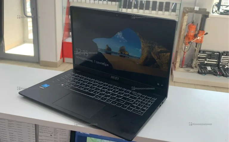 Ноутбук  MSI
