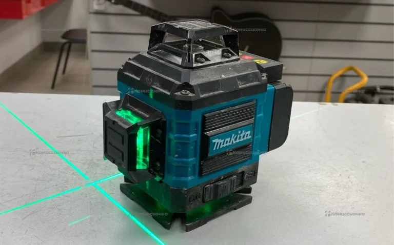 Лазерный уровень Makita (реплика
