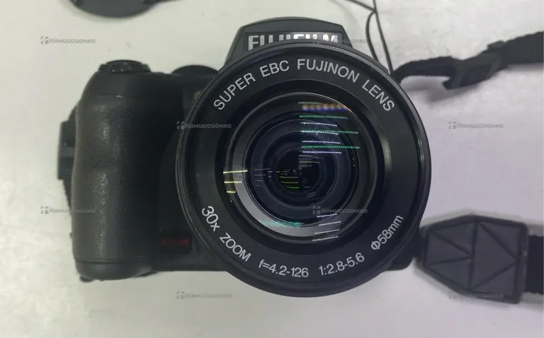 Фотоаппарат  Fujifilm Finepix HS 20 EXR