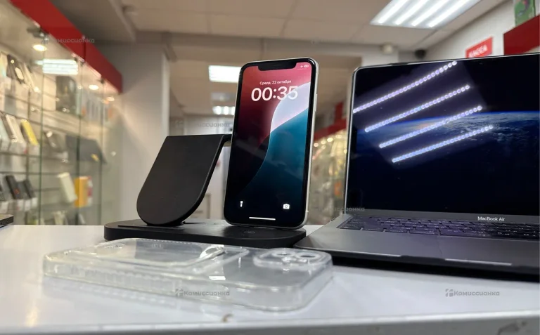 Apple IPhone 11 64Gb