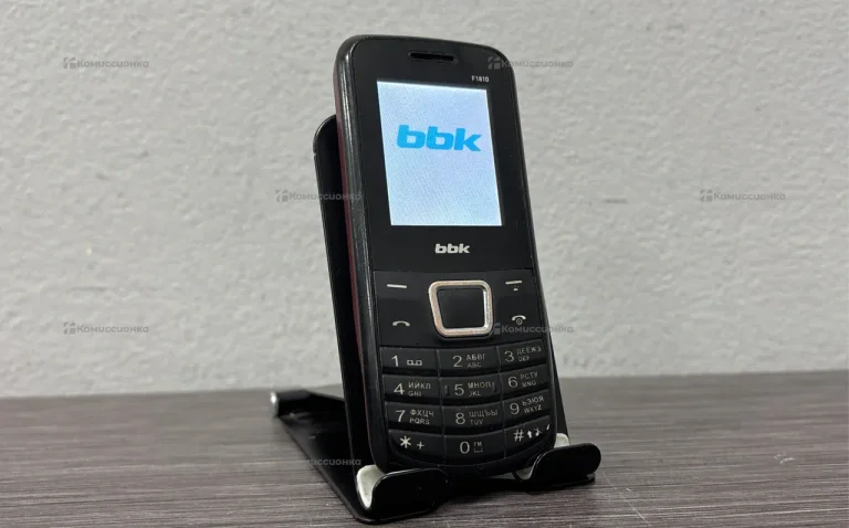 Телефон BBK F1810