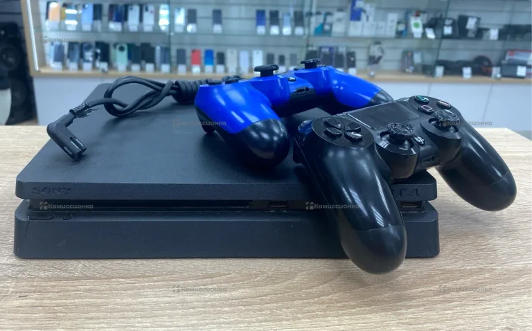 Приставка  ps4 slim 1tb