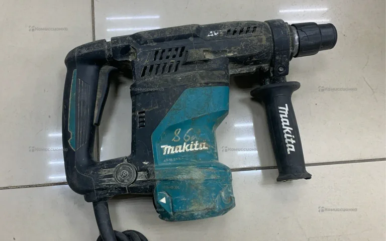 Перфоратор Makita HR3011FCJ