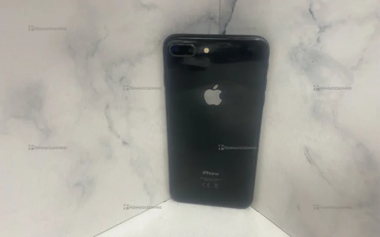 Apple iPhone 8 Plus 3/64 ГБ