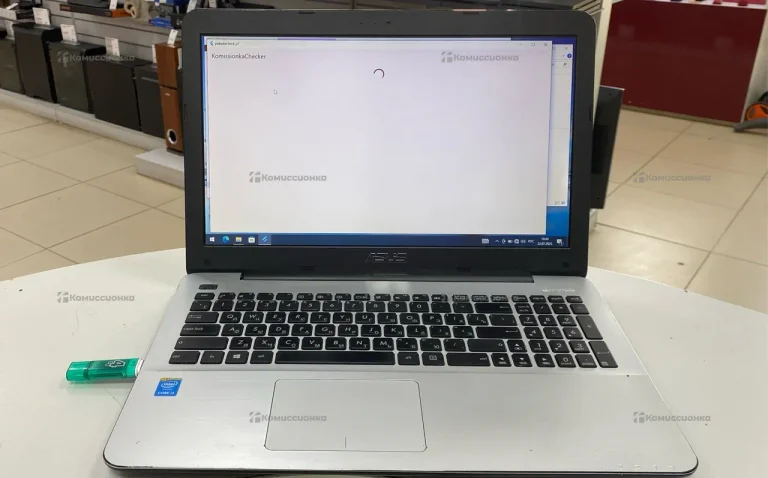 Ноутбук  Asus x555ln