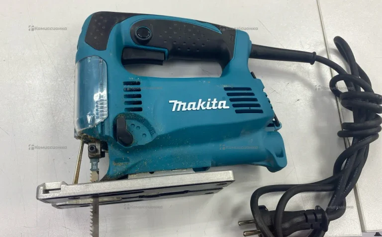 Электролобзик makita 4329