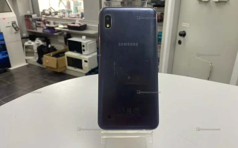 Samsung Galaxy A10 2/32 ГБ