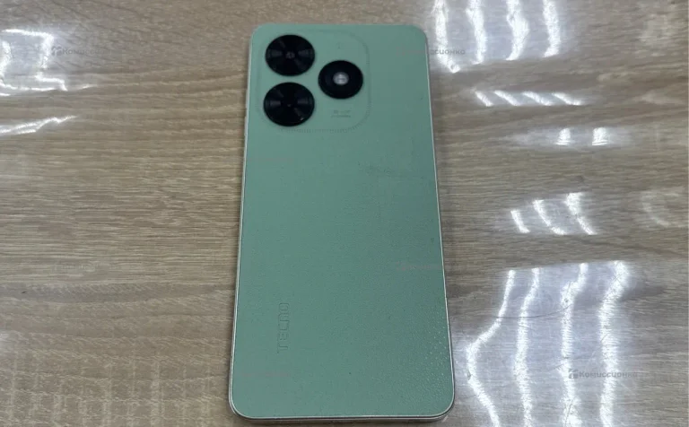 Tecno Spark Go 2024 4/64 ГБ