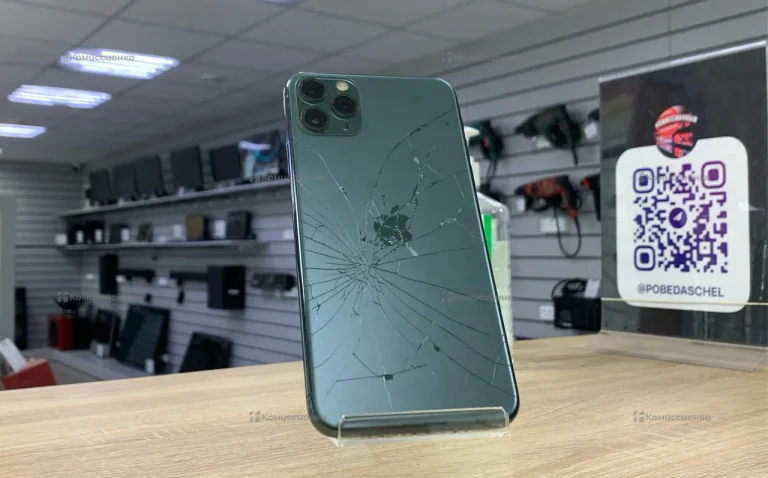 Apple iPhone 11 Pro Max 4/64 ГБ
