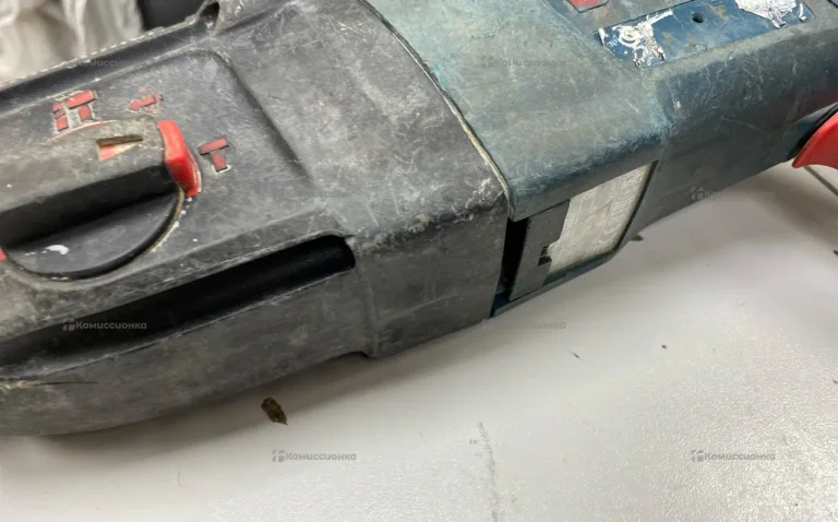 Перфоратор Bosch 2-26 DFR