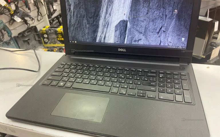 Ноутбук DELL