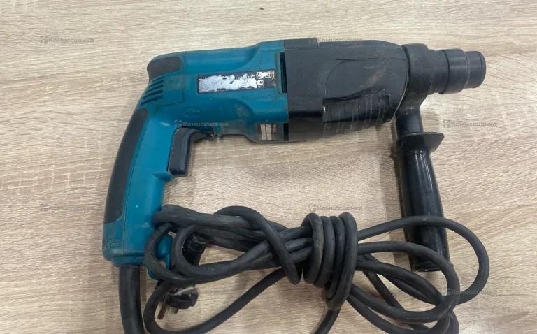 Перфоратор makita HR2440