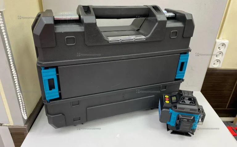 Лазерный уровень Makita