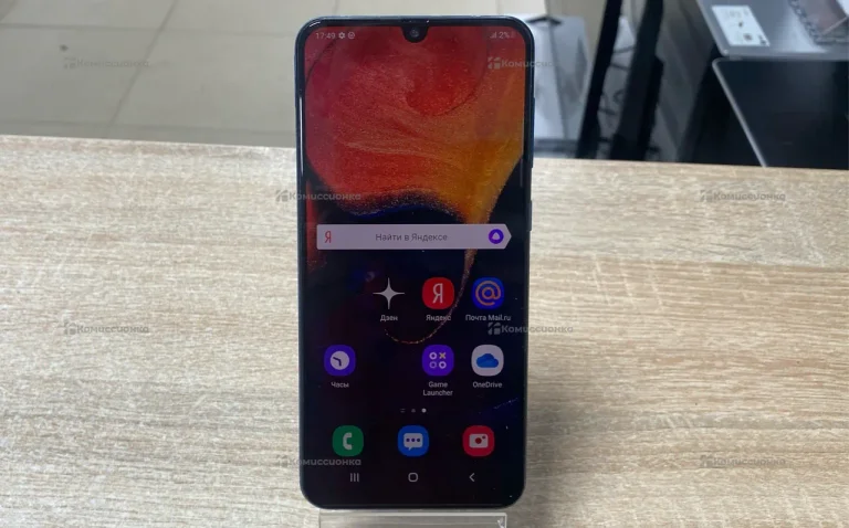 Samsung Galaxy A50 4/64 ГБ