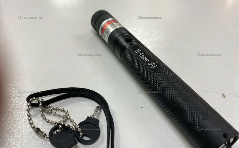 YL Green laser pointer