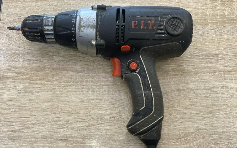 Шуруповерт PIT