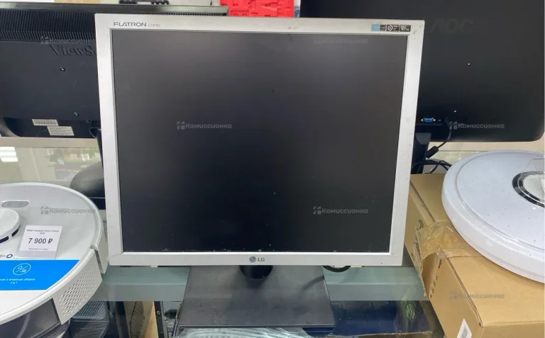 Монитор LG Flatron L1919S