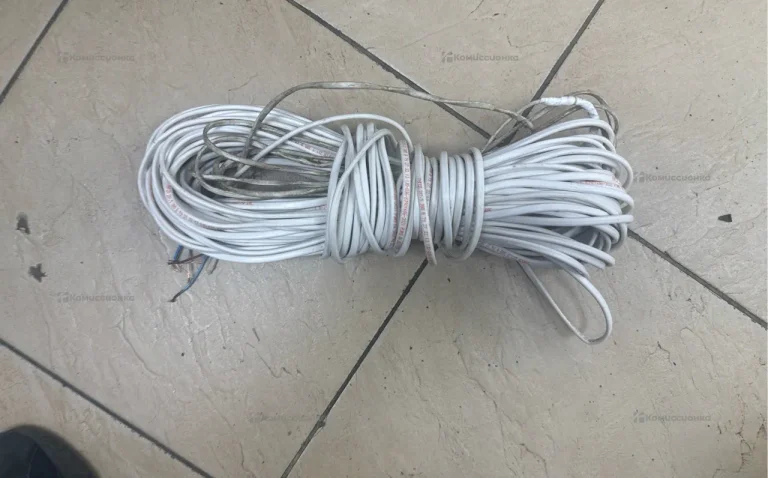 Кабель 40м