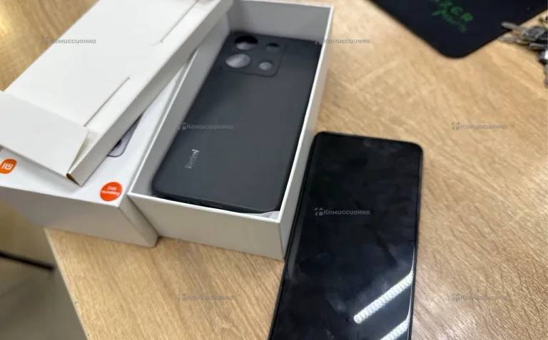 Xiaomi Redmi Note 13 6/128 ГБ