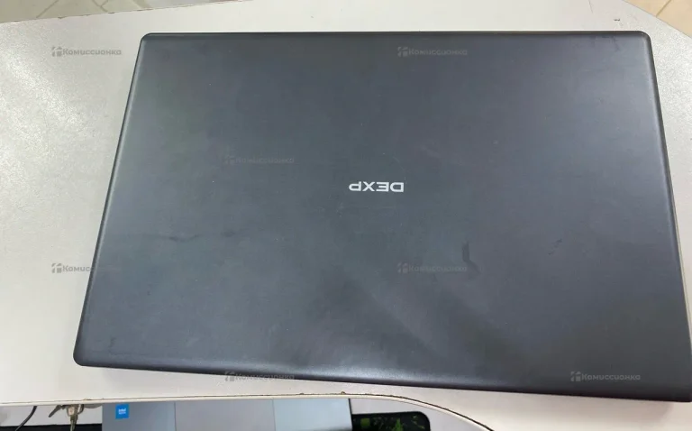 Ноутбук  dexp  aquilon C15-I5W202
