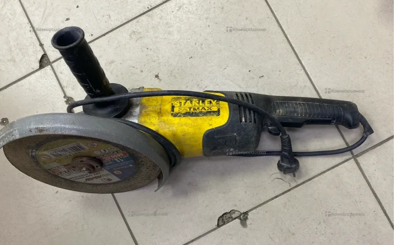 УШМ STANLEY FMEG 230