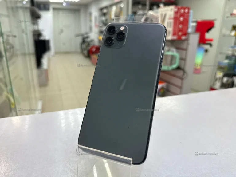 Apple iPhone 11 Pro Max 4/64 ГБ
