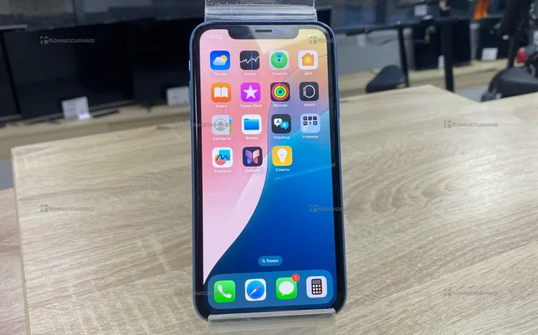 Apple iPhone XR 3/64 ГБ