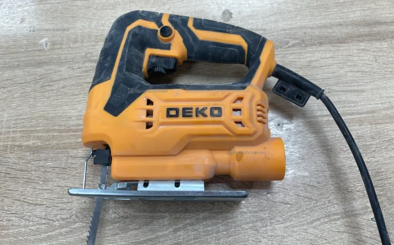 Лобзик сетевой Deko DKJS750
