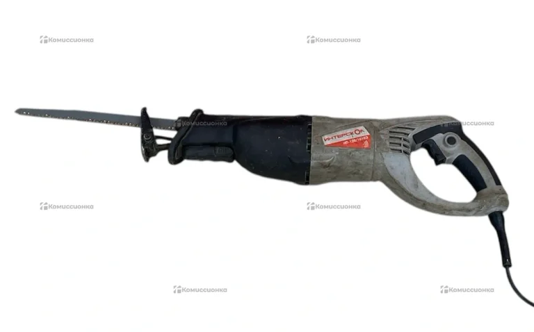 Сабельная пила Интерскол НП-120/1010 Э