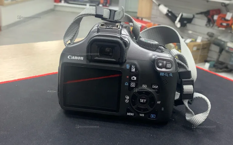 Фотоаппарат Canon EOS 1100D