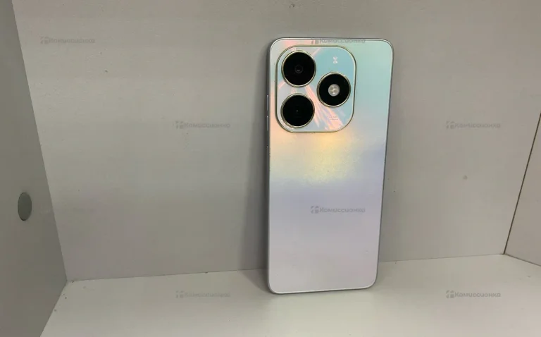 Tecno Spark 20 8/128 ГБ