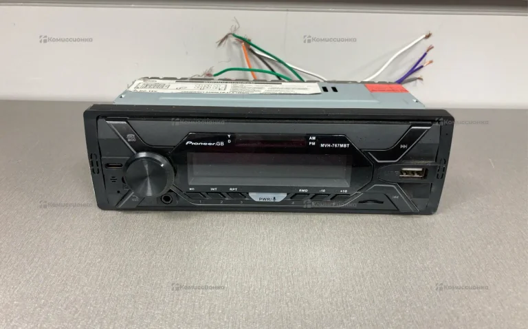 Автомагнитола PIONEER MVH-767MBT