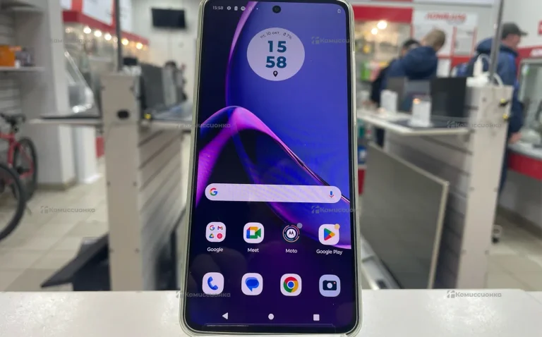 Motorola Moto G84 12/256 ГБ