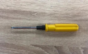 Крестовая отвертка