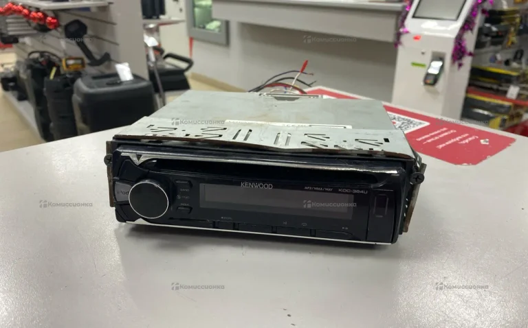 Автомагнитола  Kenwood KDC364U
