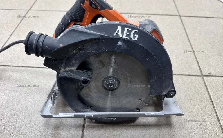 Пила циркулярная AEG KS12-1
