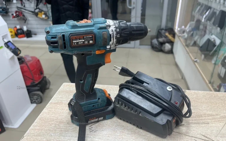 Дрель-шуруповерт bort BAB-14x2Li-XDK