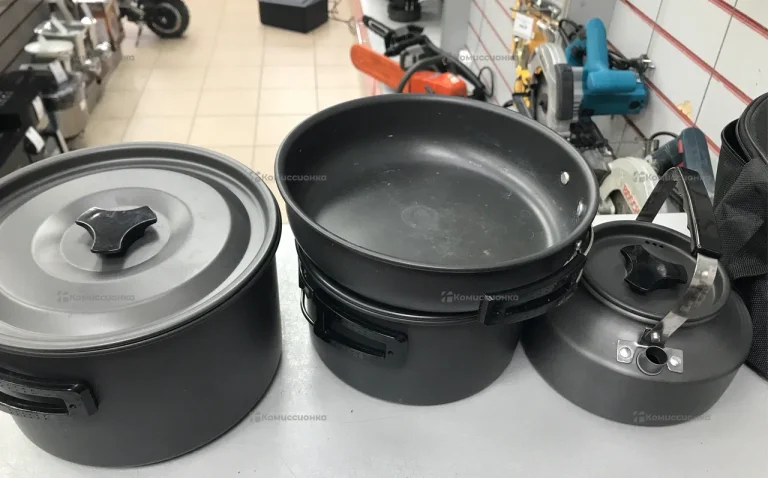 Набор посуды Серый