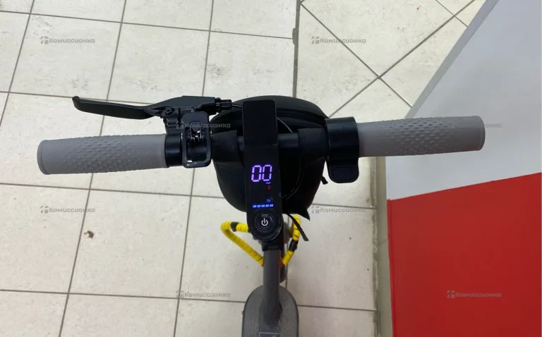 Электросамокат Aovopro