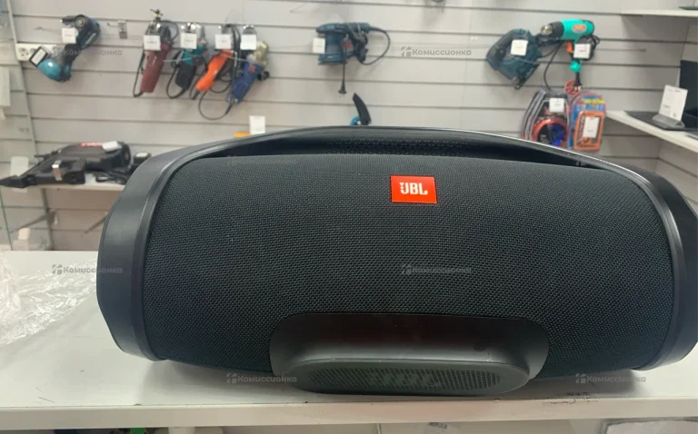 Колонка  JBL boombox 1
