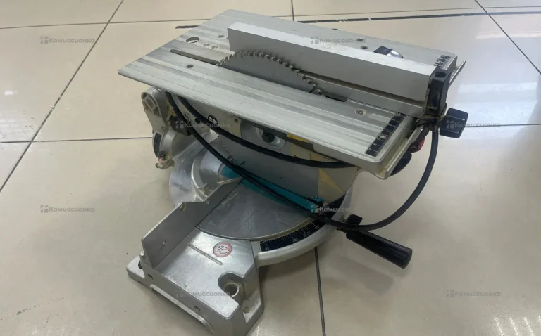 Торцовочная пила makita LH1040