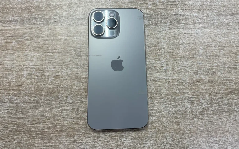 Apple iPhone 16 Pro Max 8/256 ГБ